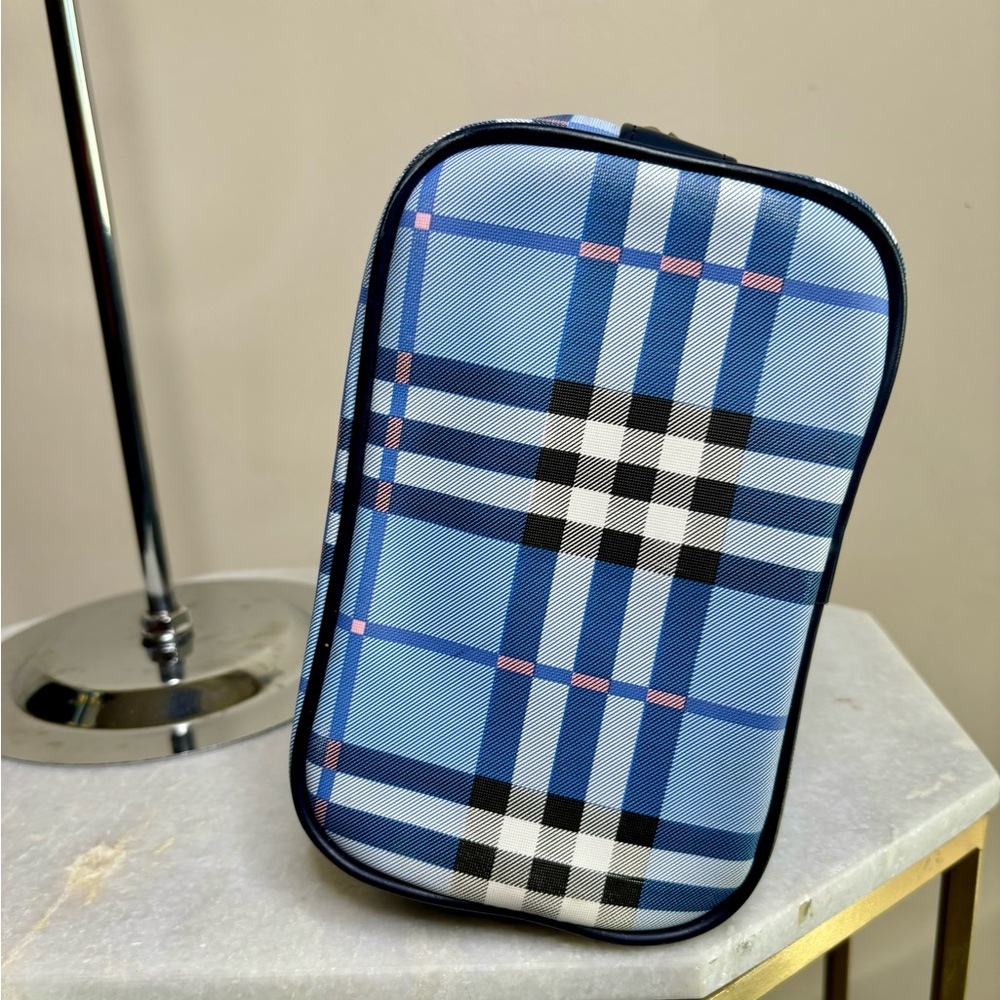 Burberry Blue Checkered Women's Handbag - Picture 5 of 6
